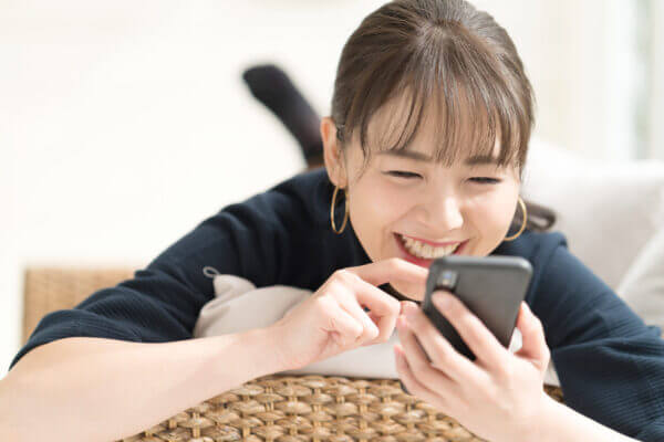 アプリ 女性